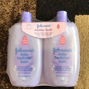 Johnson’s baby bedtime bath